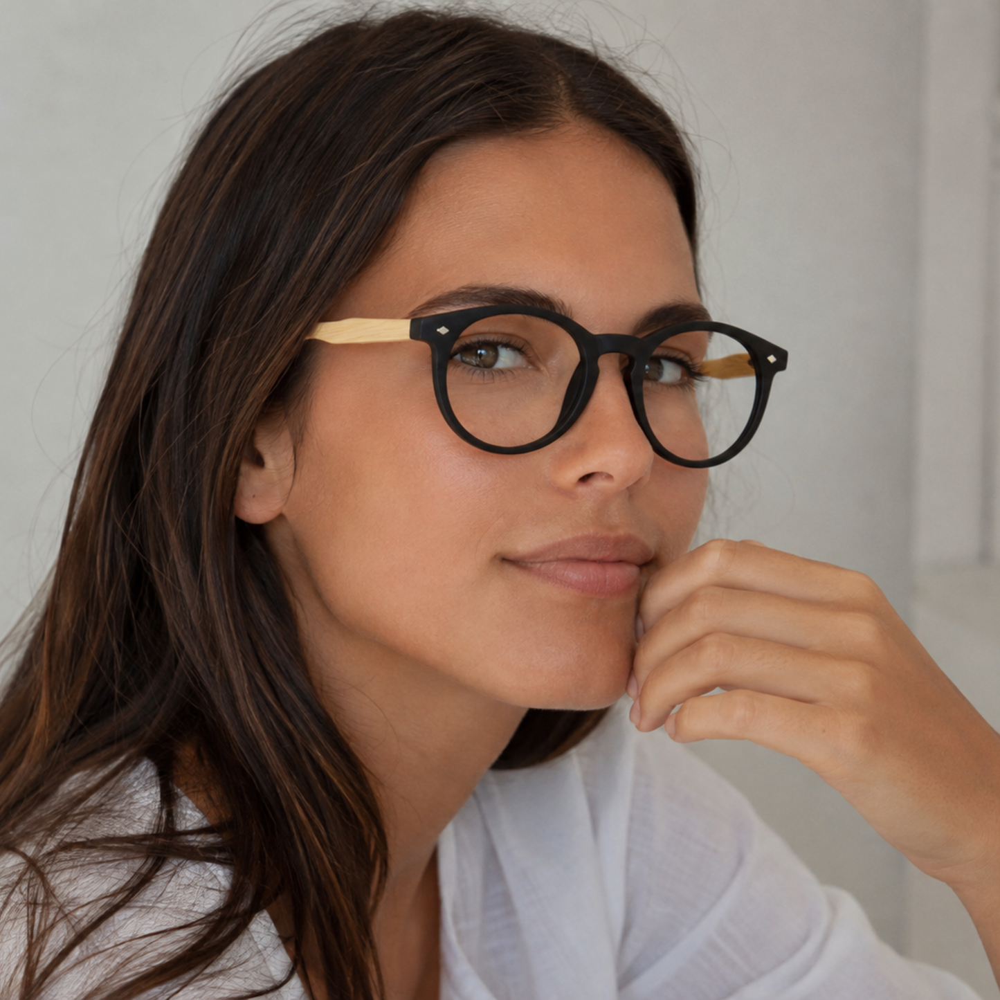 Readers 3954 D +2.5