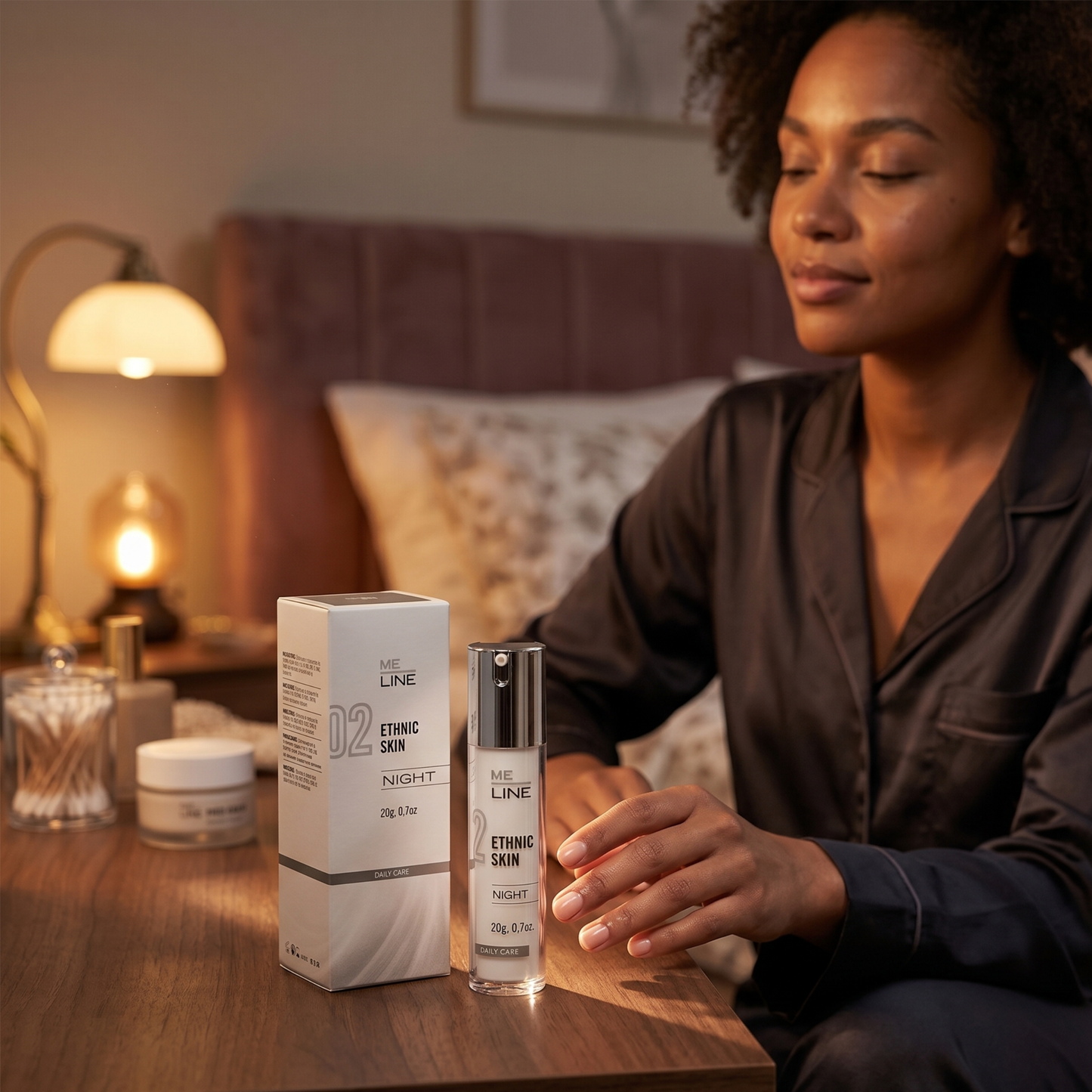 Me Line Ethnic Night - Tratamiento despigmentante de noche para piel mate 20 ml