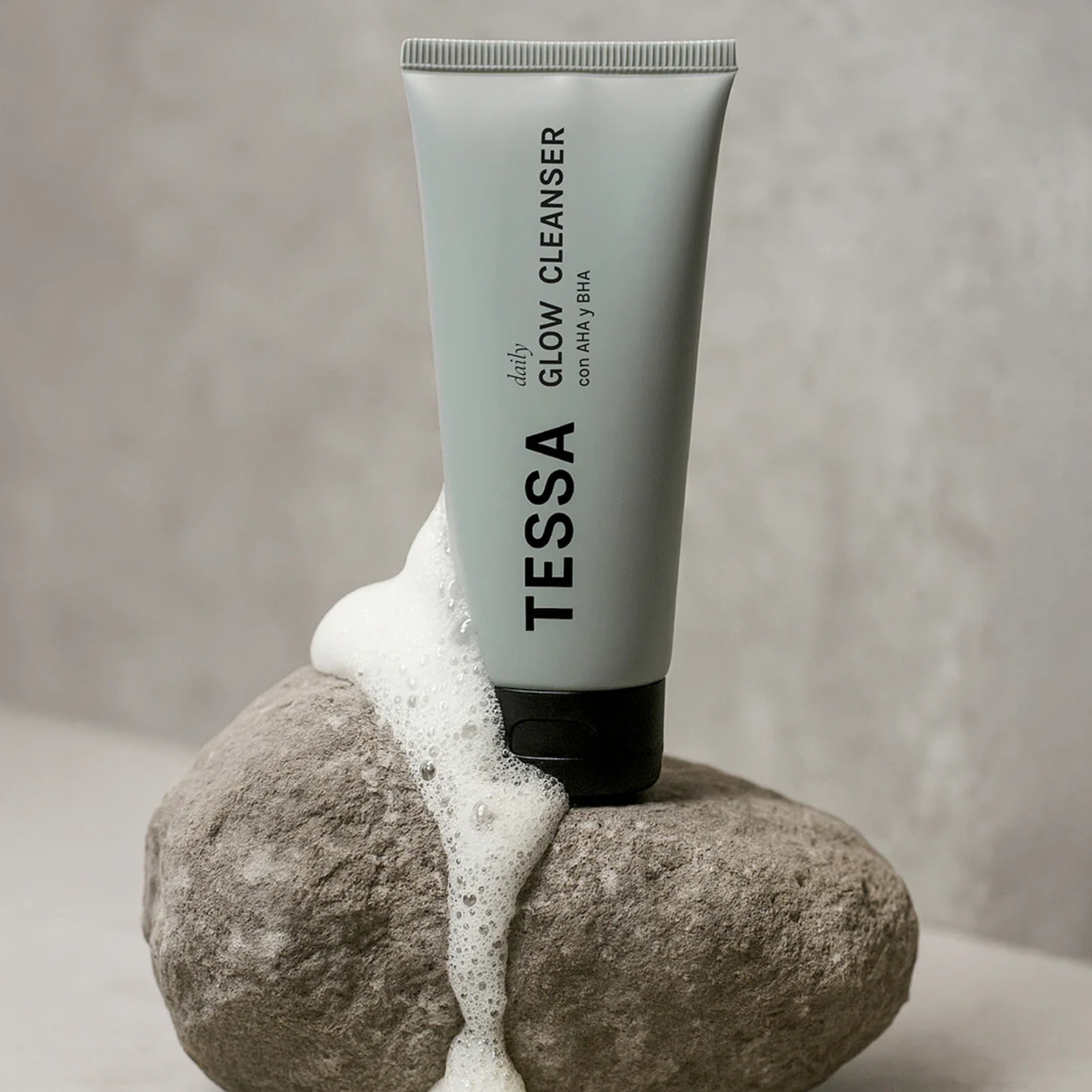 Glow Cleanser - Limpiador exfoliante con AHA y BHA 100 ml