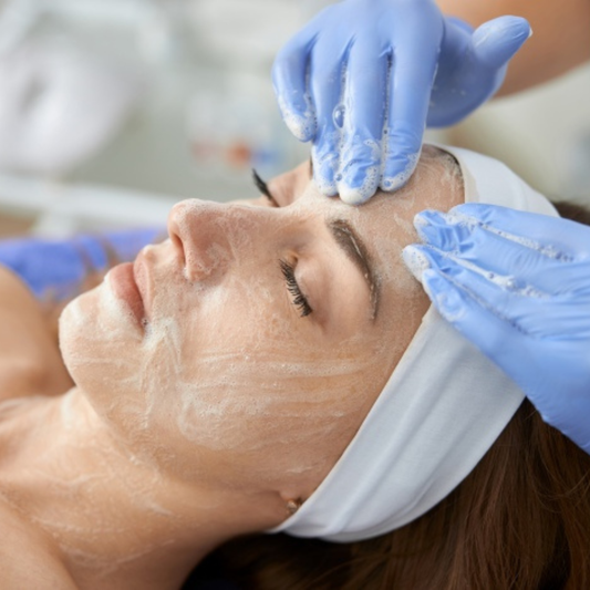 💃🏻 Tratamiento Facial Sweet 15 y Graduaciónes